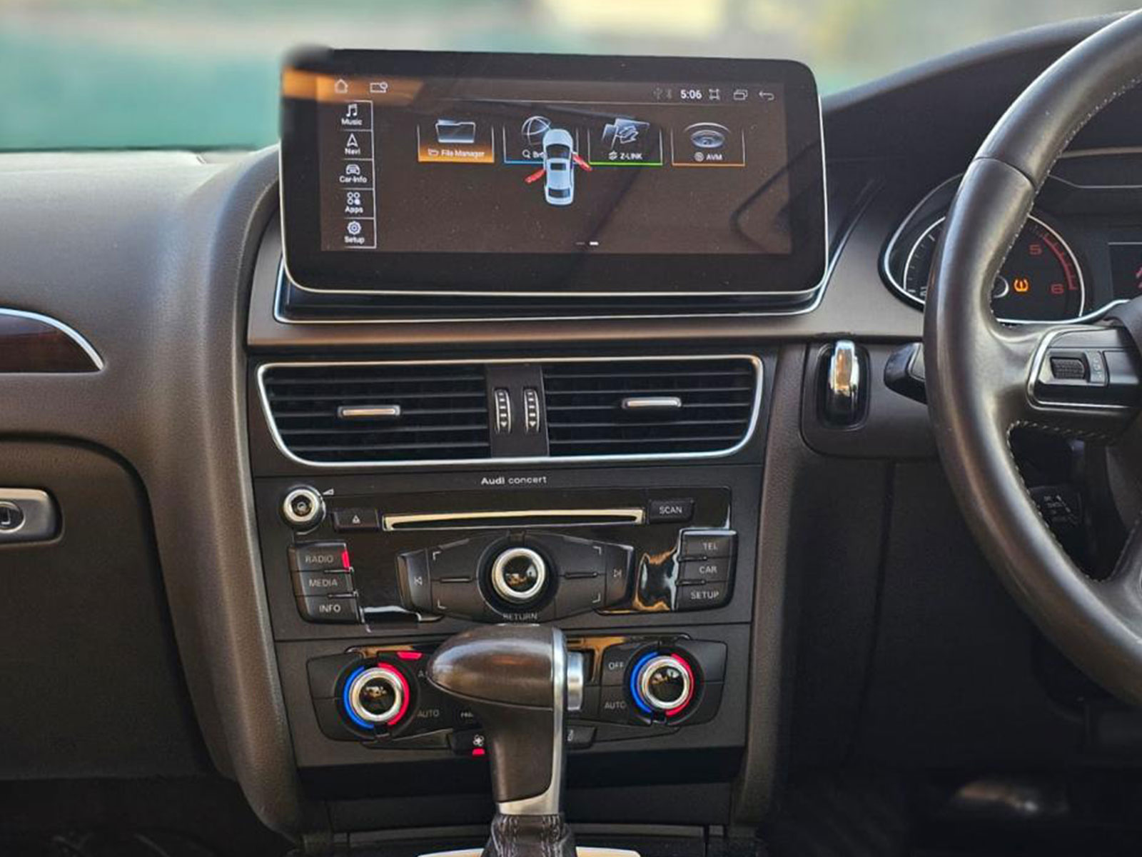 Car Image 17