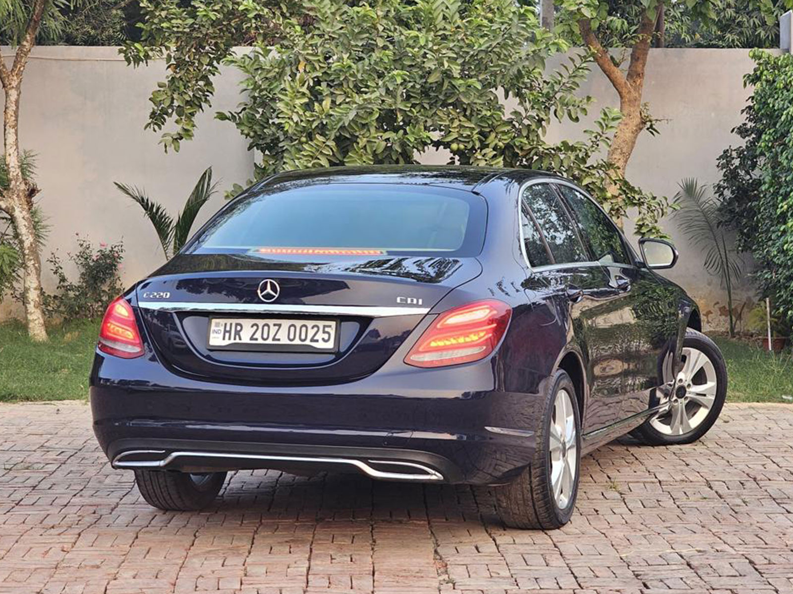 Car Image 20
