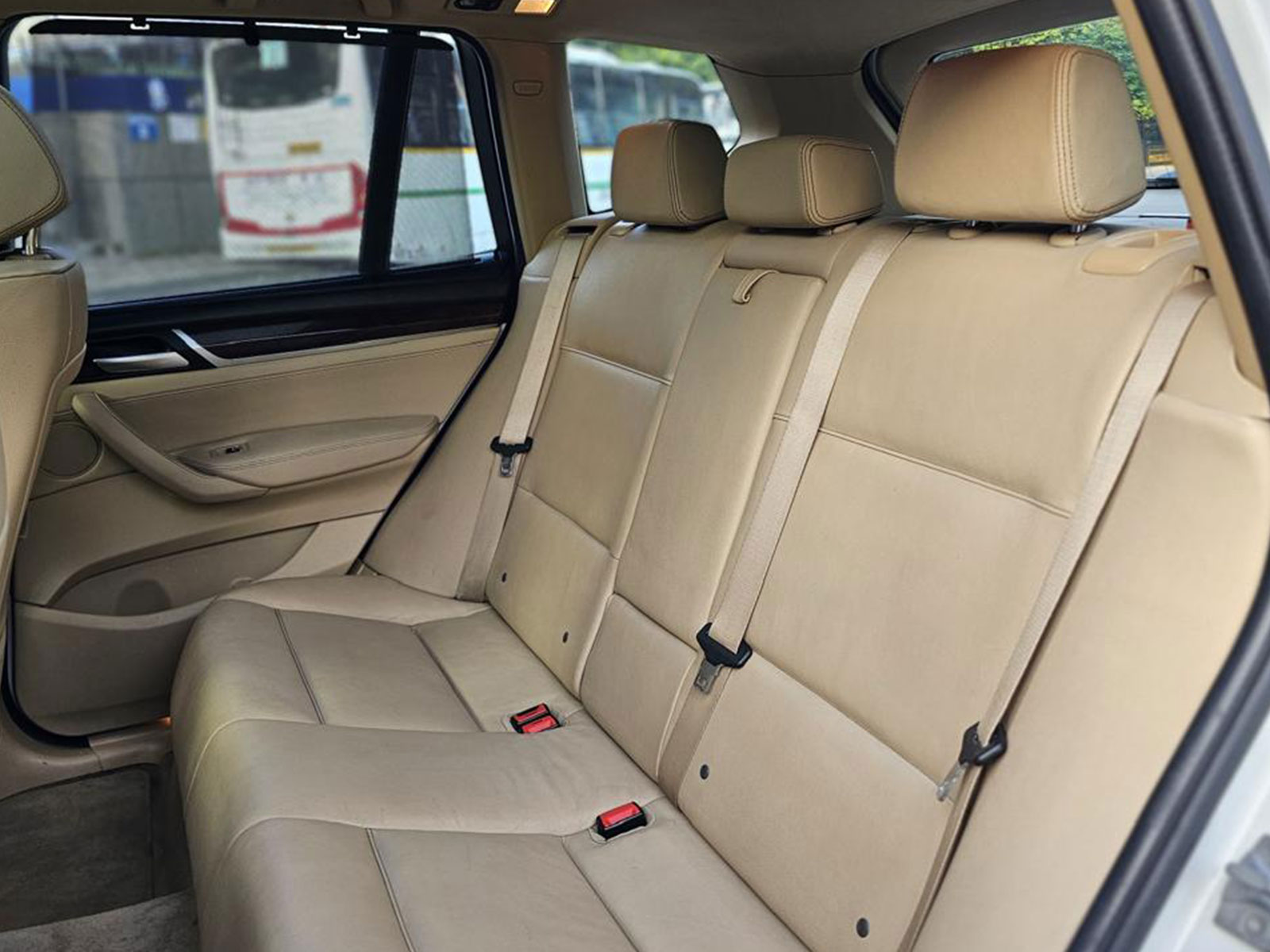 Car Image 35